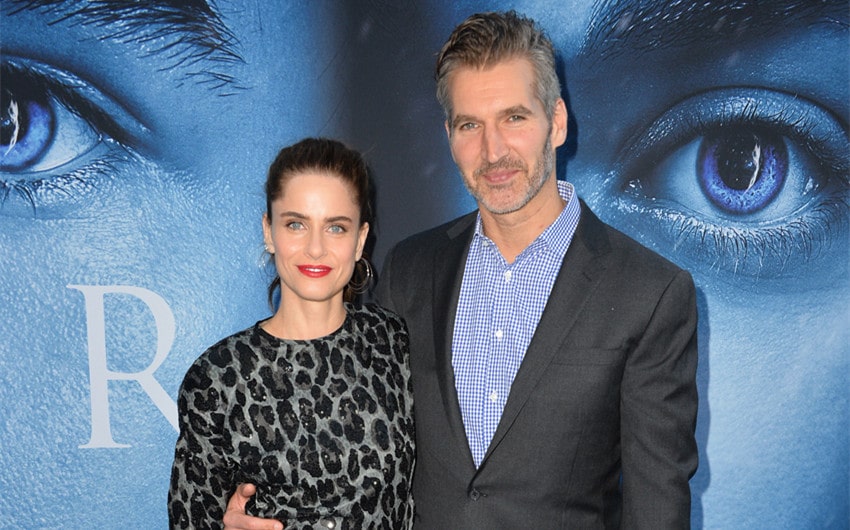who is amanda peet's husband