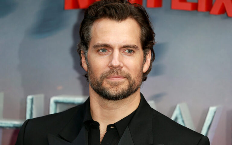 henry cavill net worth