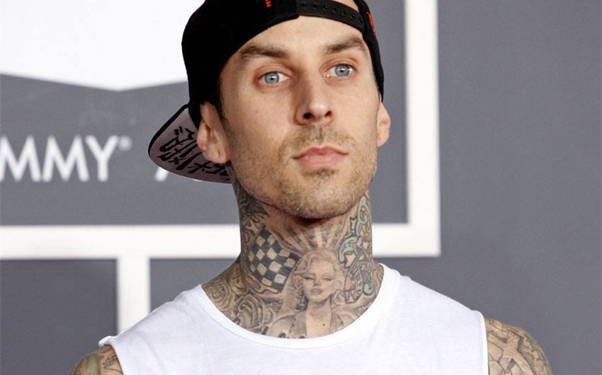 what is travis barkers net worth