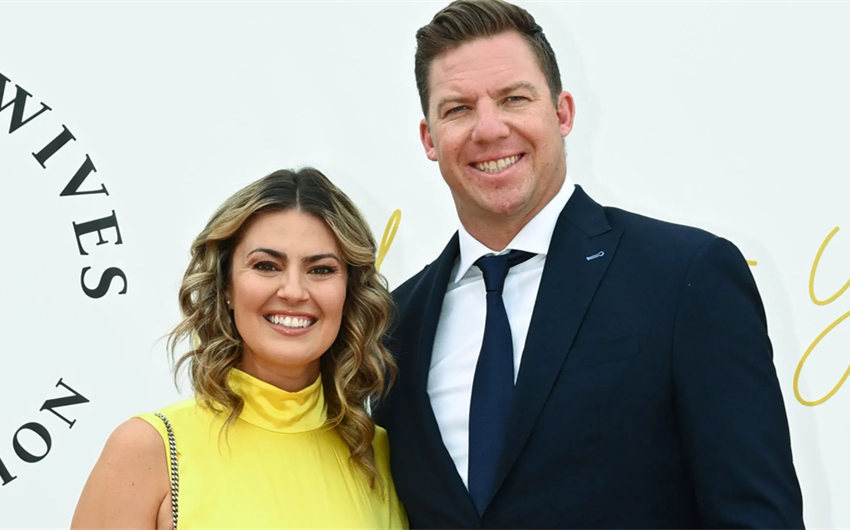 amanda renner husband